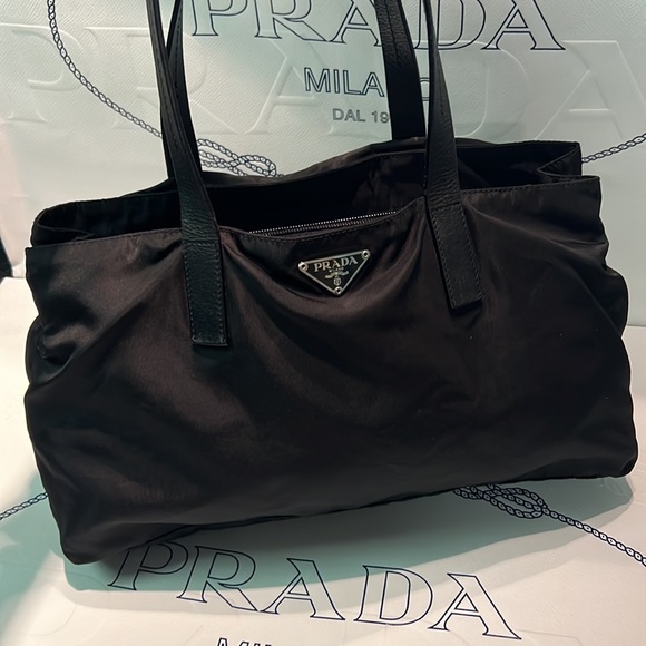 Prada Handbags - 🔥SALE 🖤 PRADA 💯 Authentic Nylon Minimalist Tote